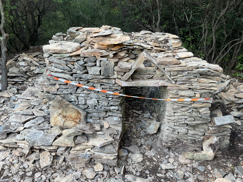 premier essai d'ouvrage de décharge