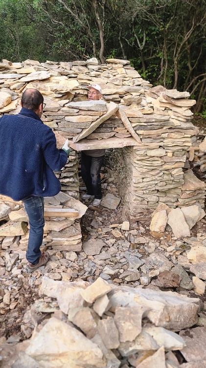 premier montage de l'encorbellement